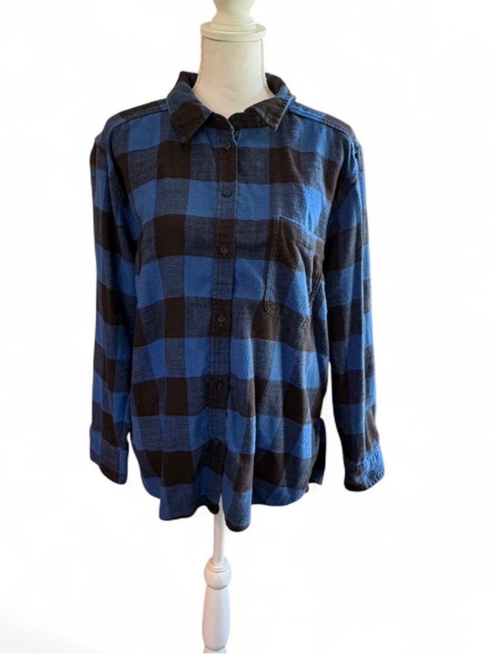 American Eagle Blue and Black Buffalo Plaid Boyfriend Shirt